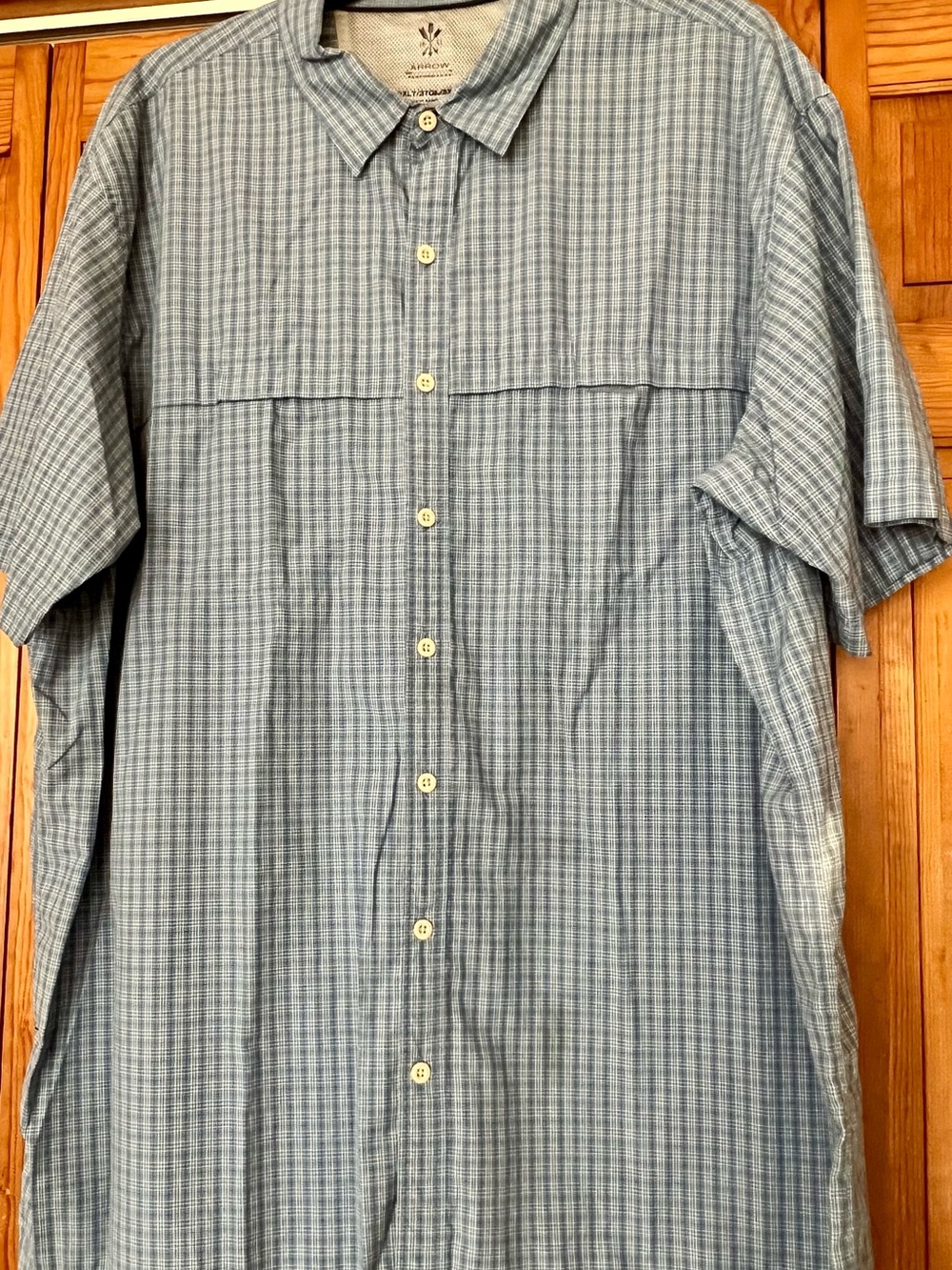 Arrow Men’s Short Sleeve Button-Down Shirt - Blue Plaid